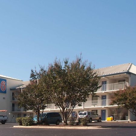 Motel 6-Raleigh, Nc - Cary Exterior foto